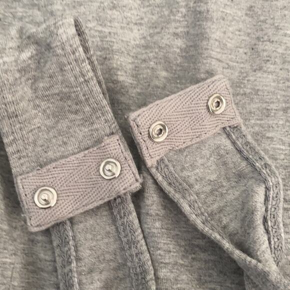 Lily White GRETA RUFFLE SHOULDER BODYSUIT - Picture 7 of 12